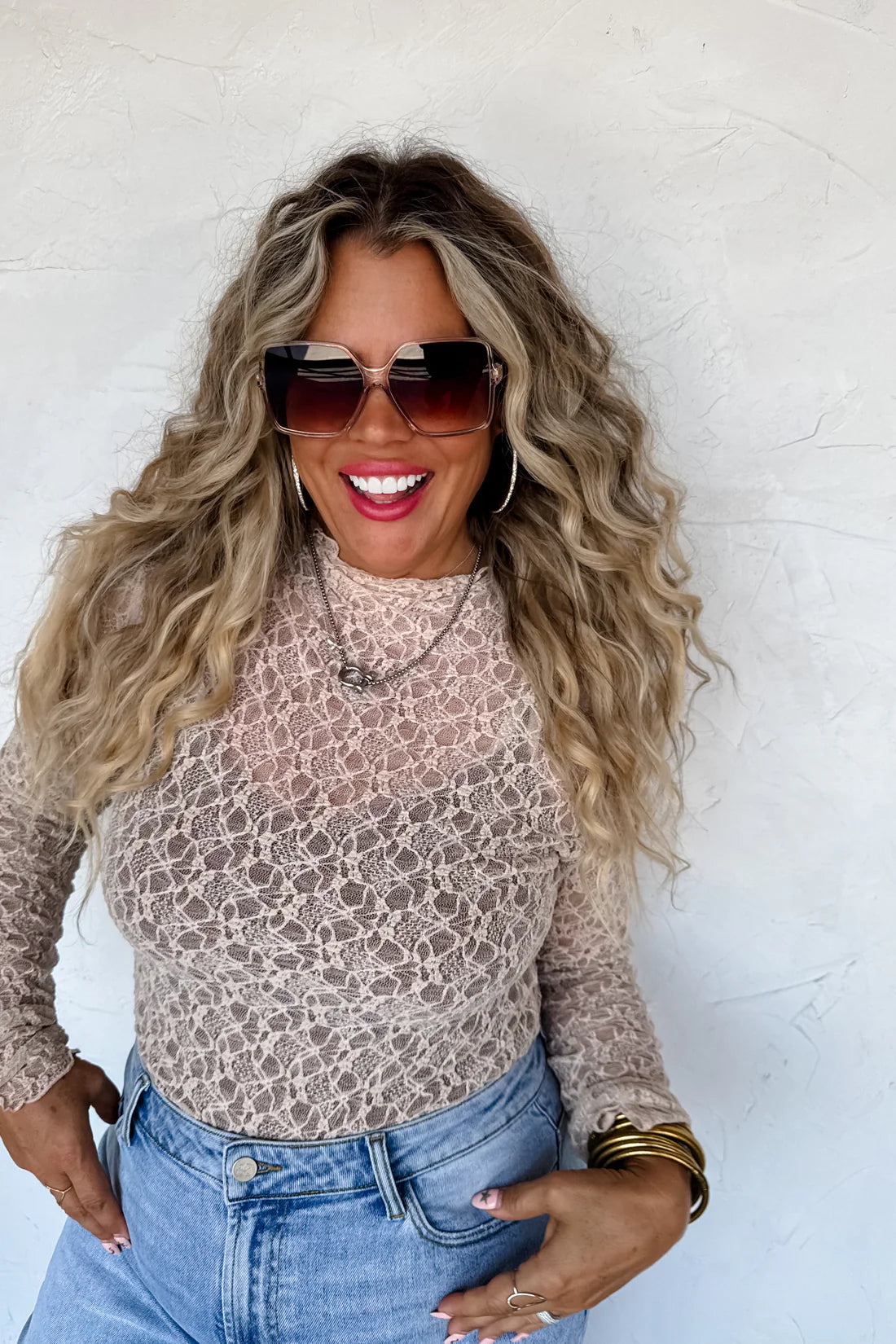 PREORDER- JOLIE LACE THUMBHOLE TOP-ETA 11/10