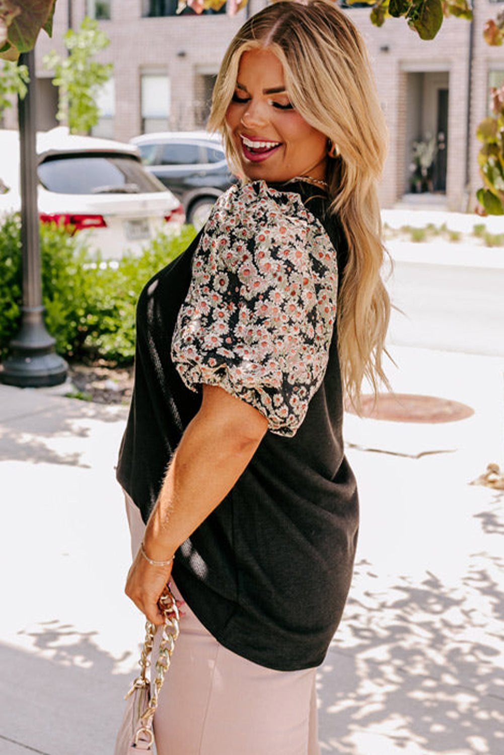 Black Daisy Printed Short Bubble Sleeve Tunic Top