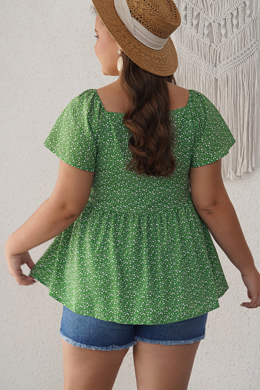 Green Floral Print Pleated Flounce Hem Short Sleeve Plus Size Top