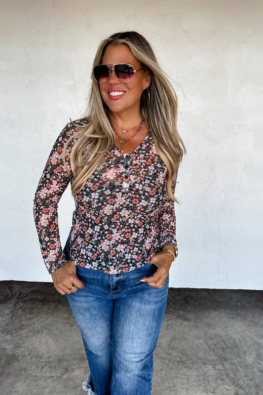 PREORDER- ANNIE VNECK MESH TOP-ETA MID NOV