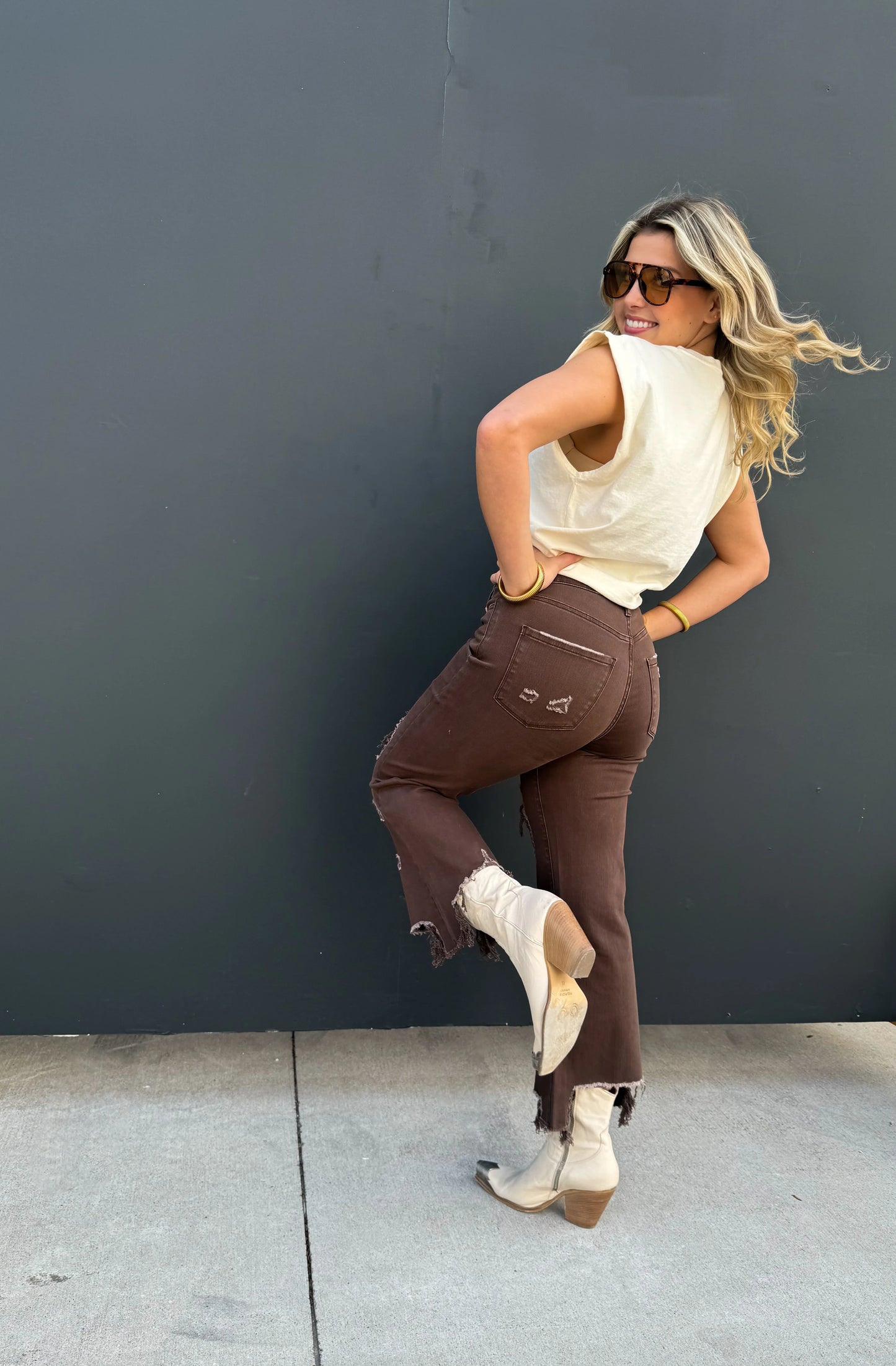 PREORDER- BROWN URBAN DISTRESSED CROP JEAN