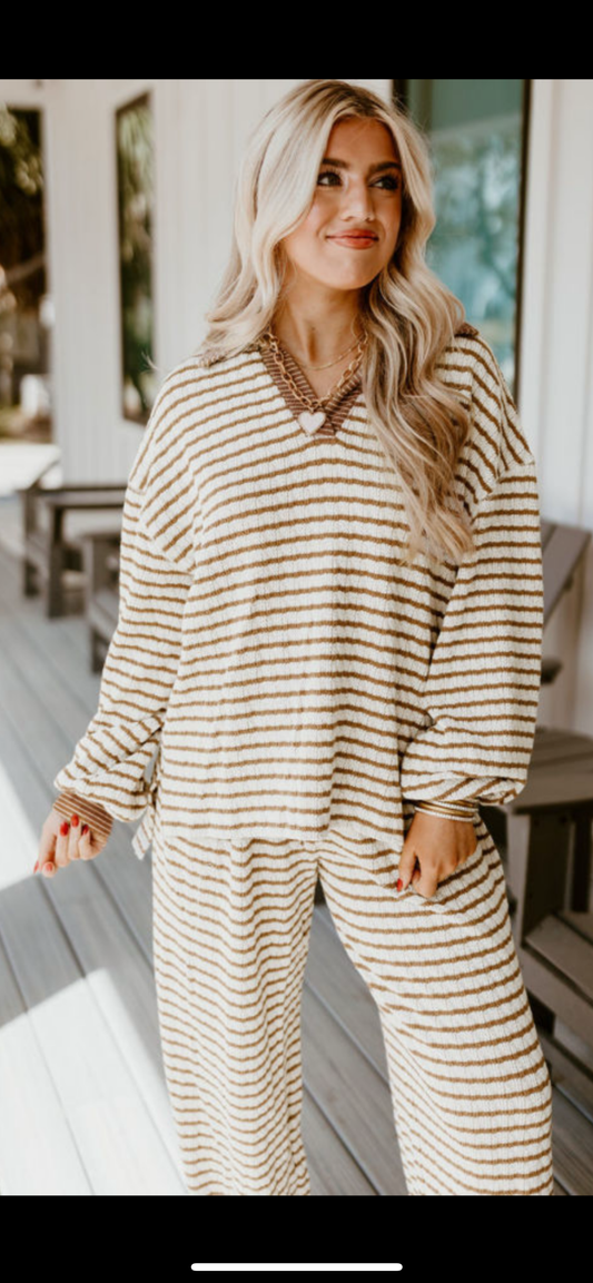 Brown Striped Pants Set🤎🤎