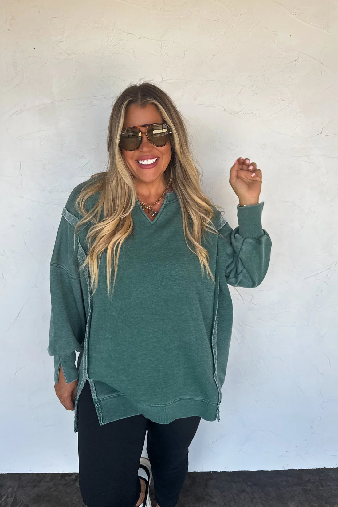 PREORDER- THE COMFY CUT SWEATSHIRT-ETA WEEK OF 12/8