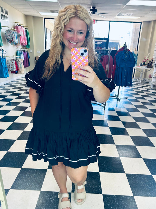 Solid Black Dress with pockets🖤🖤