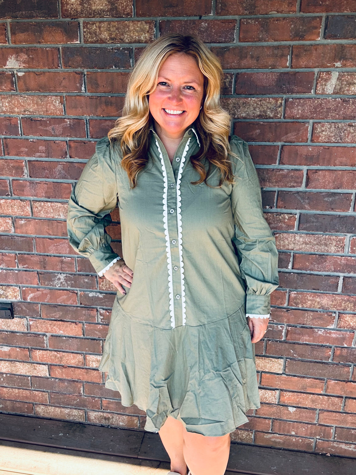 Green Scalloped Trim Dress