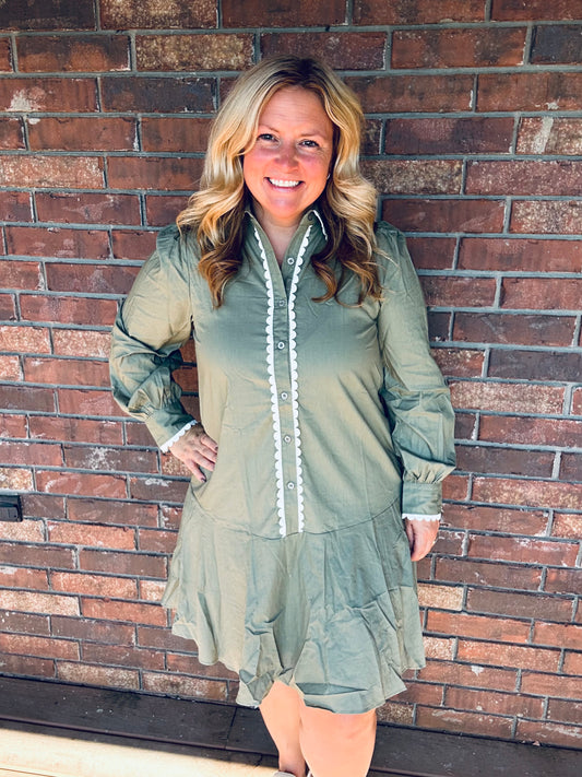 Green Scalloped Trim Dress