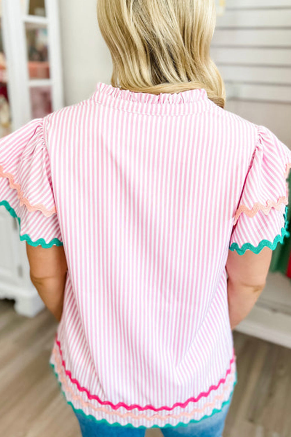 Wholesale Pink Striped Ricrac Splicing Frill V-Neck Blouse