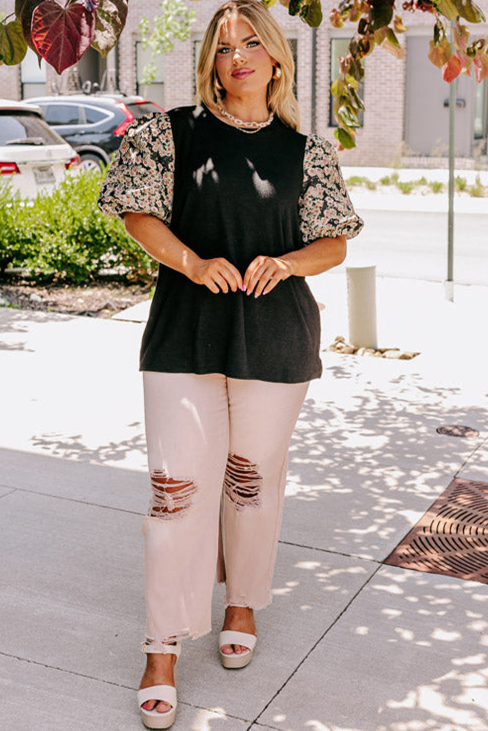 Black Daisy Printed Short Bubble Sleeve Tunic Top