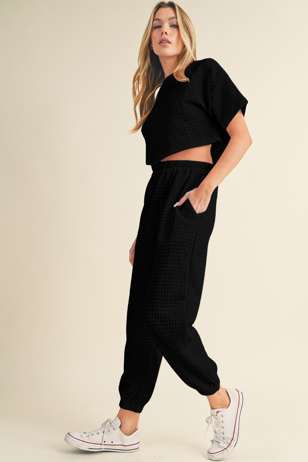 White Lattice Textured Cropped Tee and Jogger Pants Set