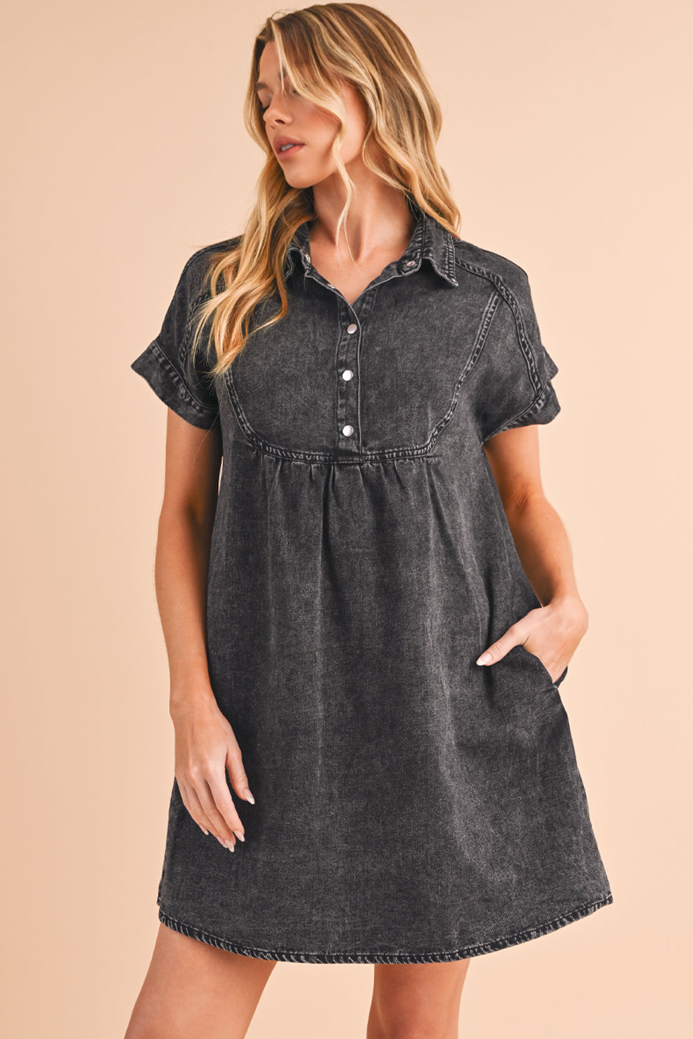 Black Vintage Snap Buttoned Mini Denim Dress